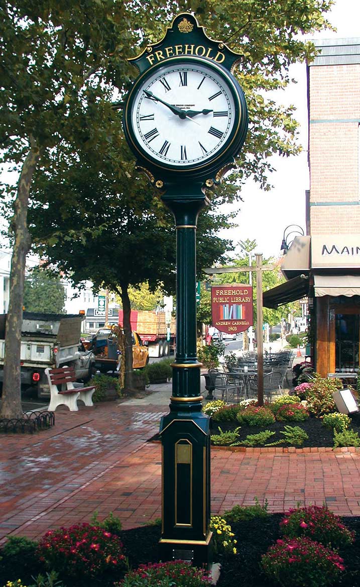 post clocks the verdin
